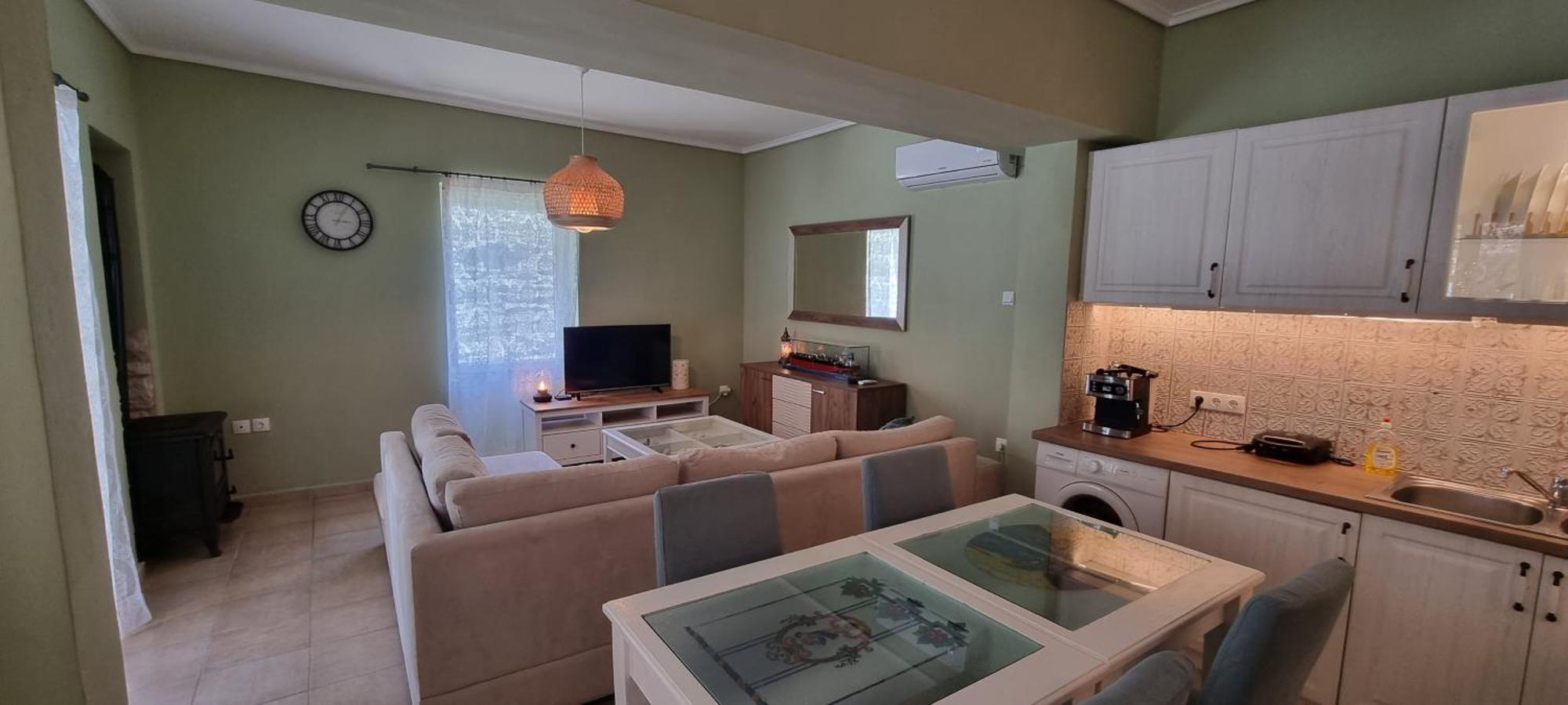 Syneti Andros House Holiday home *